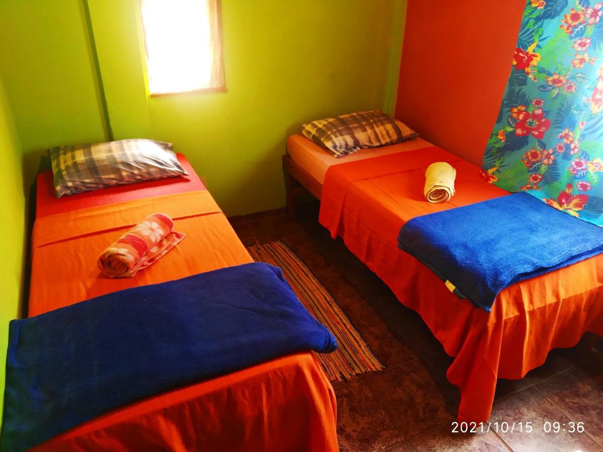O Brejo Encantado Hospedagem E Hostel إمبو المظهر الخارجي الصورة