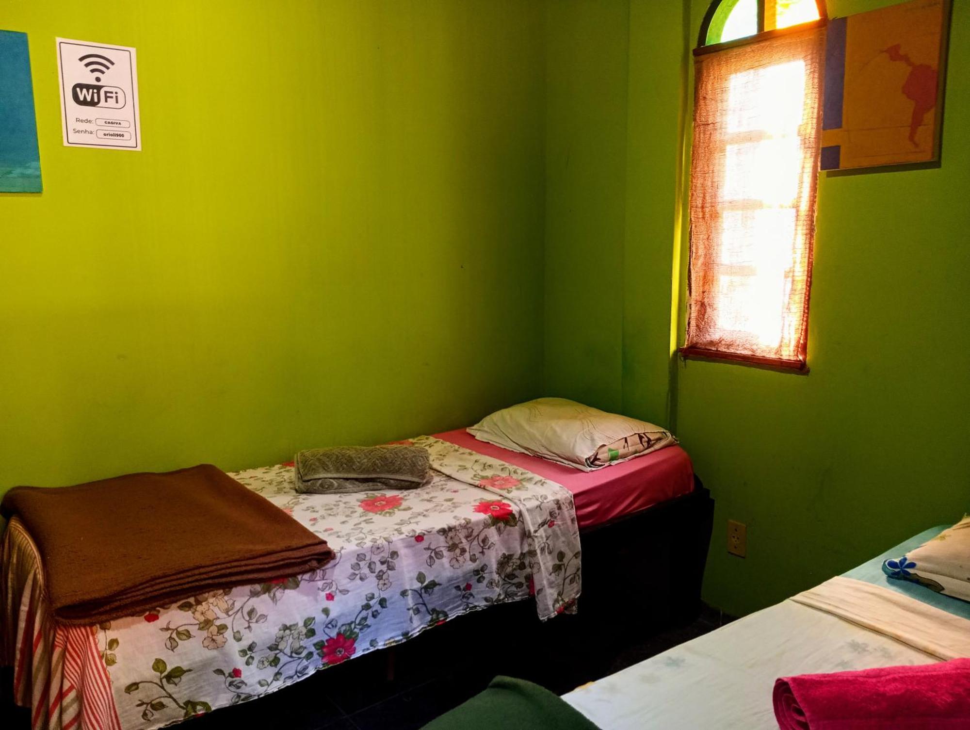 O Brejo Encantado Hospedagem E Hostel إمبو المظهر الخارجي الصورة