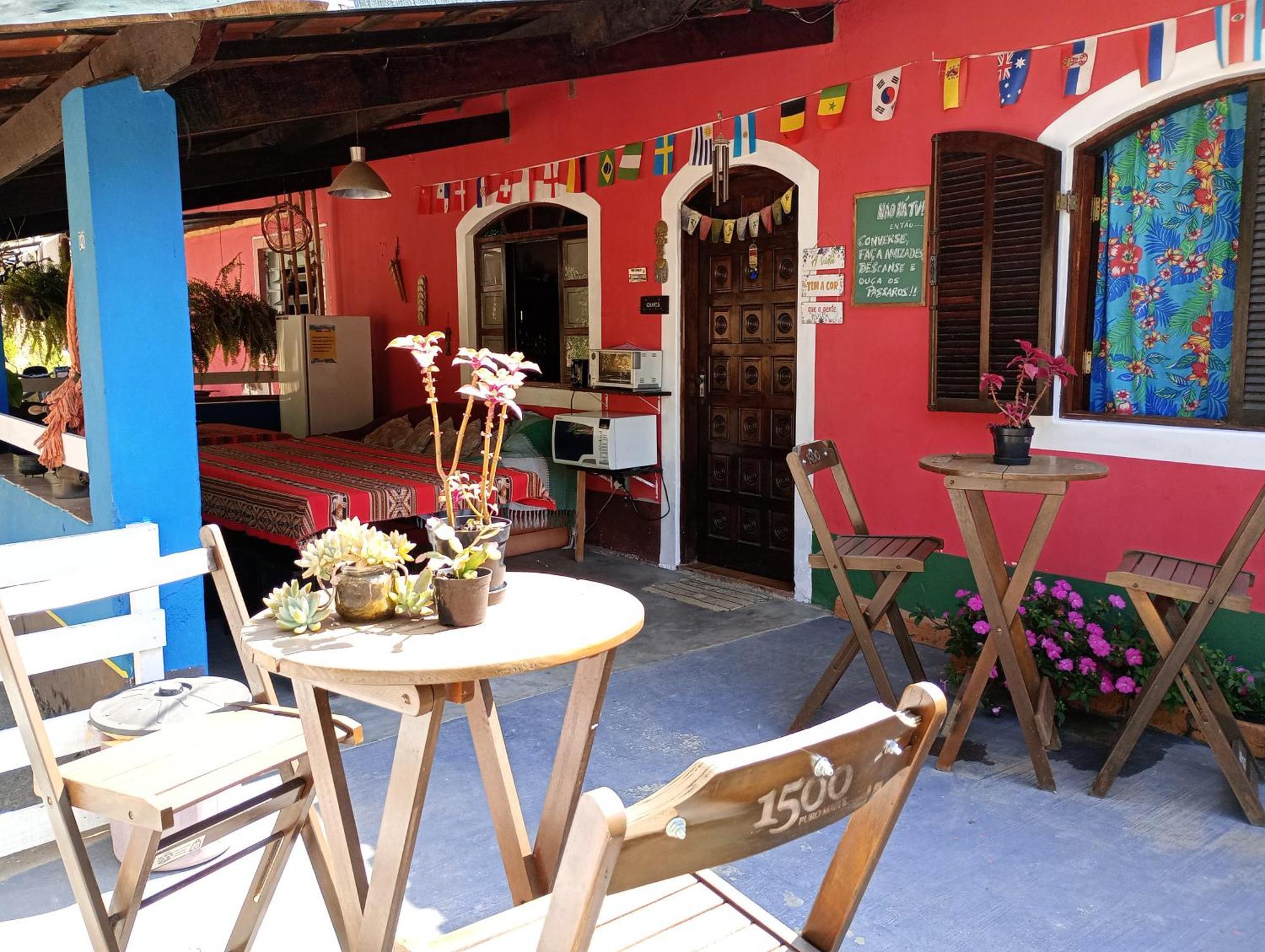 O Brejo Encantado Hospedagem E Hostel إمبو المظهر الخارجي الصورة