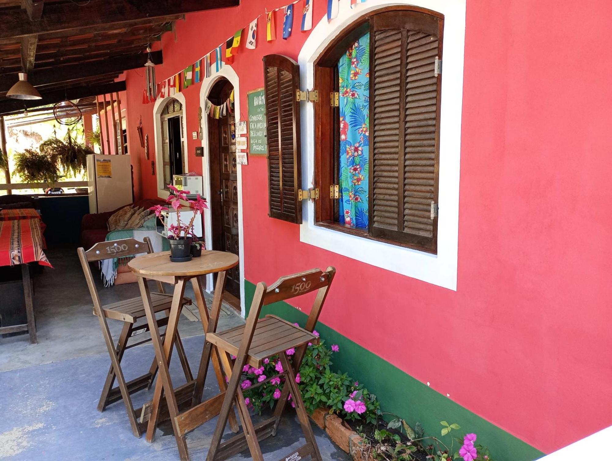 O Brejo Encantado Hospedagem E Hostel إمبو المظهر الخارجي الصورة